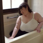 『巨乳』 若妻デカブラマニアックス 義母はやりマンパイズリで有名なLカップの後輩だった 姫野ももな 【FANZA】