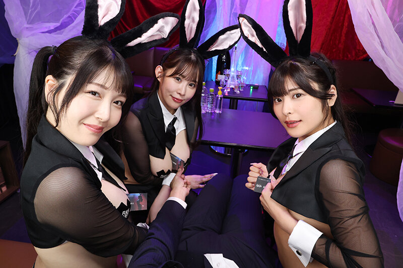 『巨乳』 【VR】会員制高級ラウンジ裏オプ巨乳バニー中出しハーレム 【...