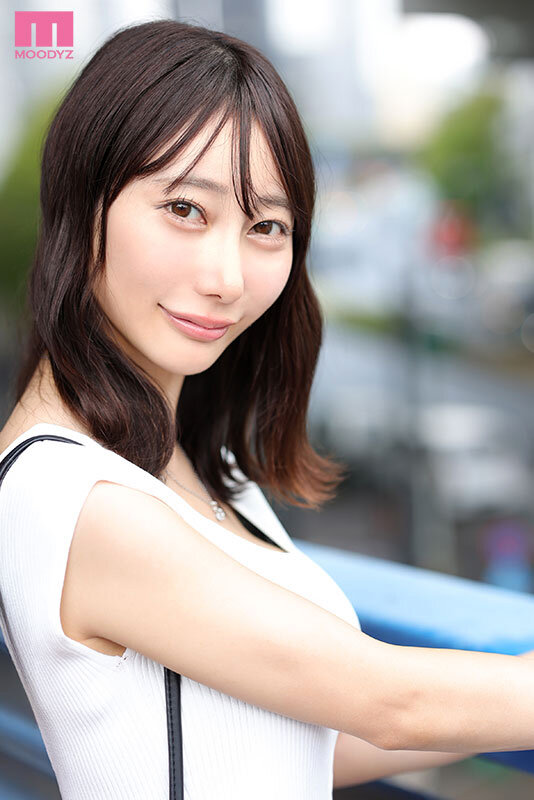 『巨乳』 解禁 生まれて初めての中出し性交 篠真有 【FANZA】