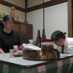 「ぽっちゃり」 未亡人 喪服を汚す 夫が死んで忍び寄る義父・義弟 涼城りおな 『FANZA』