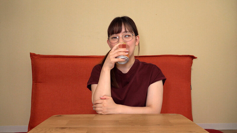 「ぽっちゃり」 飲むと男のアナル舐めたくなる地味カワ変態おねえさん 酔...