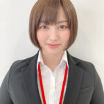 「ぽっちゃり」 むっちりワレメ限界突破で大量尿噴出 SOD女子社員 ハダカになるより恥ずかしい脱ぎキャンBOX野球拳 月谷あかり 『FANZA』