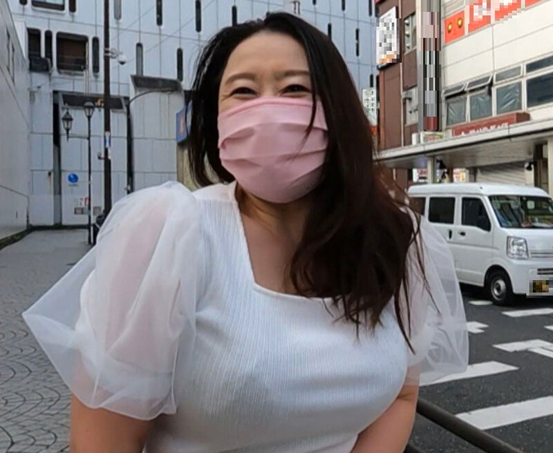 「ぽっちゃり」 ＃素人熟女ハメ撮り ＃生中出し マッチングアプリで知り...