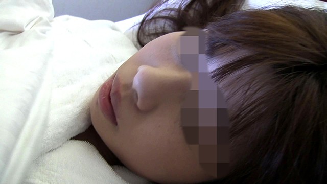 「ぽっちゃり」 魅惑の巨乳！欲しがる素人娘 『FANZA』