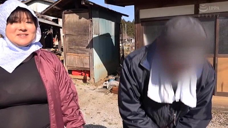 「ぽっちゃり」 夫に嘘をついてこっそり他人棒に中出しをねだる豊満田舎妻...