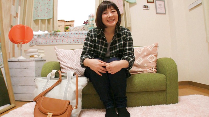 「ぽっちゃり」 男優チ●ポでイキ狂った たくや君ママ 笑顔のかわいいほ...