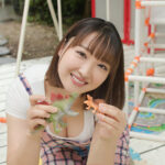 「ぽっちゃり」 これからは仕事で子供たちに注意できないぐらい気持ち良過ぎて潮吹きお股がびっしょびしょ！ むっつりスケベだけど恥ずかしがり屋なオナニー大好きJカップ保母さんAVデビュー りこさん（仮） 『FANZA』