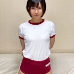 「ぽっちゃり」 むちむちデカ尻 神ブルマ 水沢つぐみ ロリ美少女やぽっちゃり娘にピチピチブルマ＆体操着を着せ、ハミパン、ムレムレワレメを毛穴まで見えるほどの超ドアップ接写！さらに尻コキ、着衣お漏らし放尿やブルマぶっかけ、生中出し等ブルマ好きに送る完全着衣フェチAV 『FANZA』