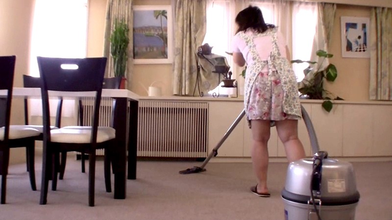 「ぽっちゃり」 叔母を仮病で騙して看病させて猥褻行為を… 『FANZA...