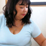 「ぽっちゃり」 デカ尻の義母 肉感むっちり尻突き中出しSEX 『FANZA』