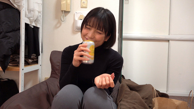 「ぽっちゃり」 デカチン欲しさに来たムチムチドスケベ女子大生 望み通り...