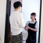 「ぽっちゃり」 家事代行で来た女は、お掃除フェラまでしてくれる美尻人妻だった！？「旦那よりも大きいっつ！」と自らチ○ポを求めるムチムチピタパン熟女 『FANZA』