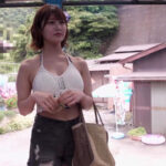 「ぽっちゃり」 撮って出しマジックミラー号～りいさ編～1cm1万円のギリギリディルドチャレンジ！「先っぽだけなら…照」とまたがった彼氏より大きなディルドに敏感な膣口を刺激され発情腰ふりが止まらない！自ら奥まで挿入してしまう性欲娘は、デカチンを見せつけられると我慢できずに… 『FANZA』