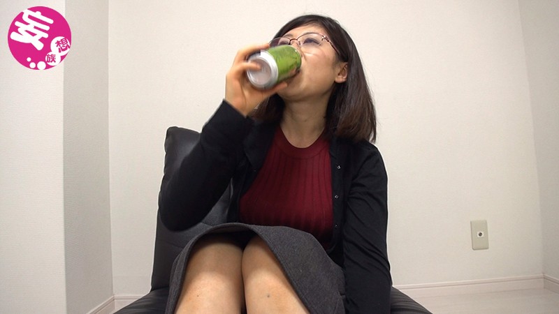 「ぽっちゃり」 言動や飲みっぷりが豪快なGカップおねえさん！ 自称ドS...