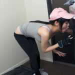 「ぽっちゃり」 ピタパン女配達員 押しウリ即ハメデリバリー！私の本番お届けします！！ みう（20） 『FANZA』