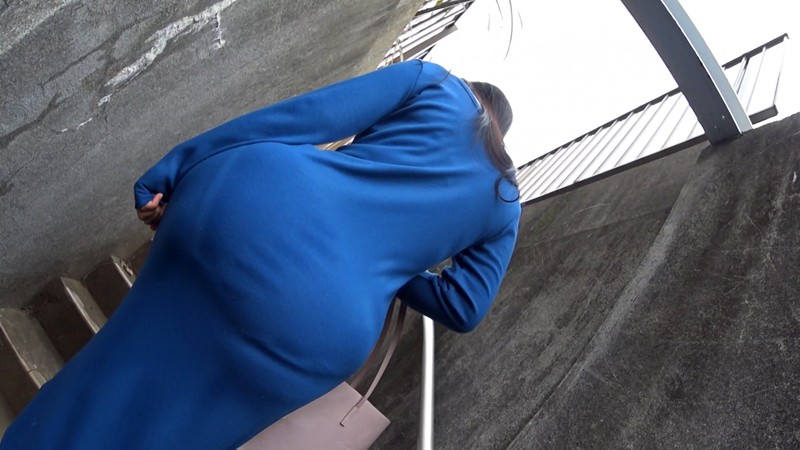 「ぽっちゃり」 マキシワンピ女をレ●プ！2 薄着1枚で出歩くエロ女を人...