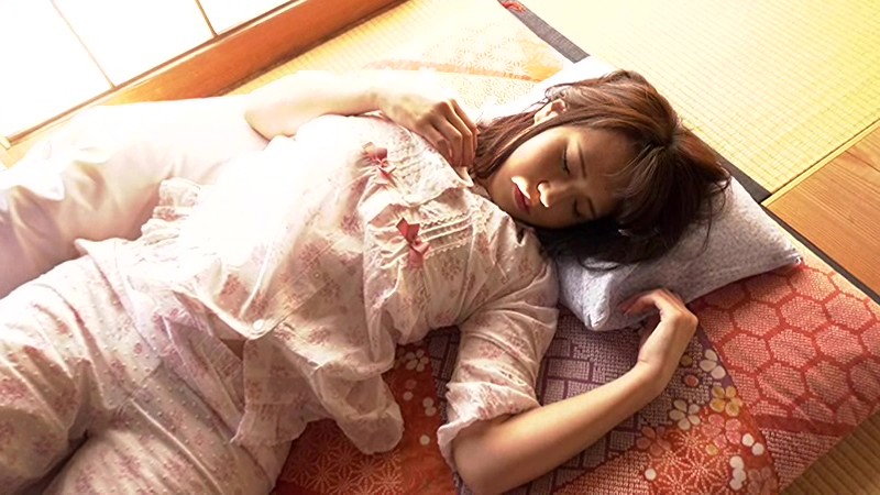 「ぽっちゃり」 淫感 一之瀬瞳 『FANZA』