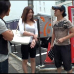 「ぽっちゃり」 街行く巨乳若妻をアンケート調査とナンパして部屋に誘い、謝礼目当てにオッパイを露出させてパフパフやっちゃう好きモノ奥さんと3P中出しSEX！ 『FANZA』