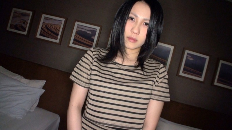 「ぽっちゃり」 女盛りなのに欲求不満な巨乳ムチムチ白肌奥さん。火照りま...