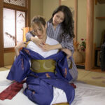 〈アナル〉 ニューハーフレズビアン ～ニューハーフ女将のペニクリ・アナル温泉旅館～ 牧野詩音 二宮和香 〈尻フェチ〉