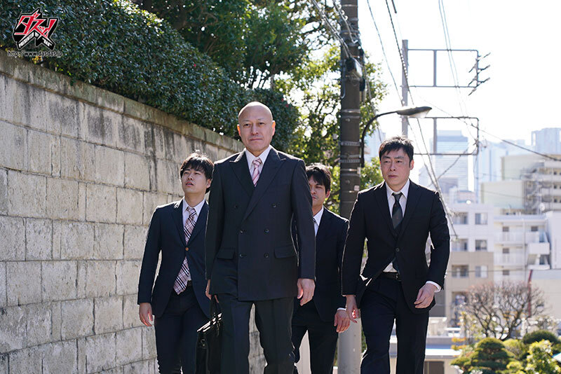 〈アナル〉 肉便器当番。妻は町内の性処理係 月妃さら 〈尻フェチ〉