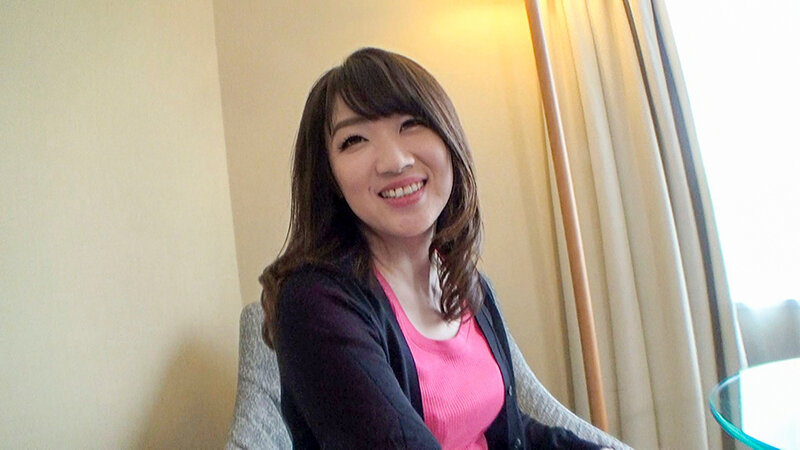 〈アナル〉 【五十路の美裸体】52歳の美人妻が息子と不倫ハメ撮り。若さ...