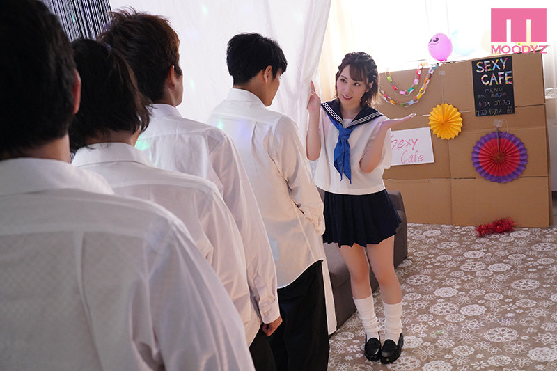 〈アナル〉 「へぇ…キミこんなチ○ポしてたんだ？」 学園祭の裏模擬店！...