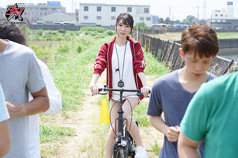 〈アナル〉 完全従順 僕らの性処理ニューハーフ。「おち○ぽ付き」がバレ...