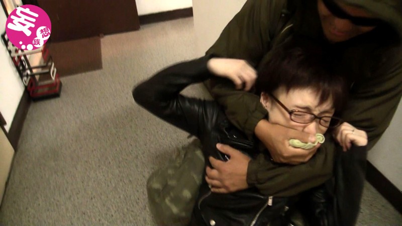 〈アナル〉 ［閲覧注意］輪●レ●プ映像 ノーカット無編集婦女強●犯罪記...