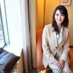 〈アナル〉 有名S級女医43歳の中出し不倫セックス映像流出。TVにも出演したスレンダーな美体の穴という穴を犯られまくる！ 〈尻フェチ〉