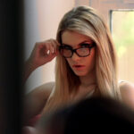 〈アナル〉 【Marc Dorcel】Working Girls ～変態ボスをサポートするため懸命にご奉仕するドM秘書たち～ 〈尻フェチ〉