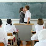 〈アナル〉 人間操りアイテム どこでも風俗シール ～貼られた瞬間、絶対服従メス奴●になる女達～ 〈尻フェチ〉