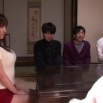 〈アナル〉 男ばかりの家庭で50過ぎの親父が若い巨乳女と再婚、息子4兄弟は大興奮！隠れて巨乳義母と発情しまくり 長澤あずさ 〈尻フェチ〉