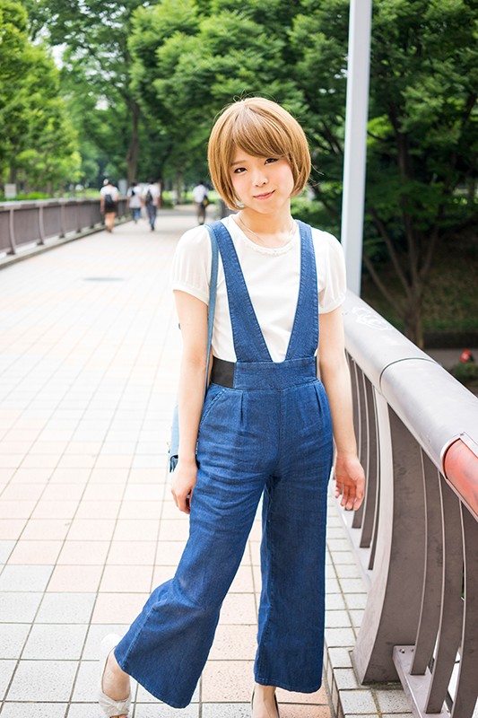 〈アナル〉 オトコの娘 おち○ぽさんぽ 黒木紗姫 〈尻フェチ〉