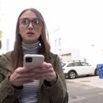 〈アナル〉 ロスでナンパした地味系メガネっ子フリーターが実家が貧乏、一肌脱ぐと決死の覚悟で緊張しまくりAVデビュー イジー（22歳） 〈尻フェチ〉