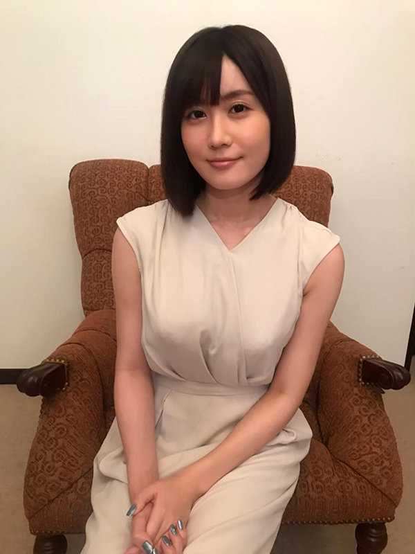 〈アナル〉 おマ●コとアナルがハッキリ見える2 素人娘の超接写オナニー...