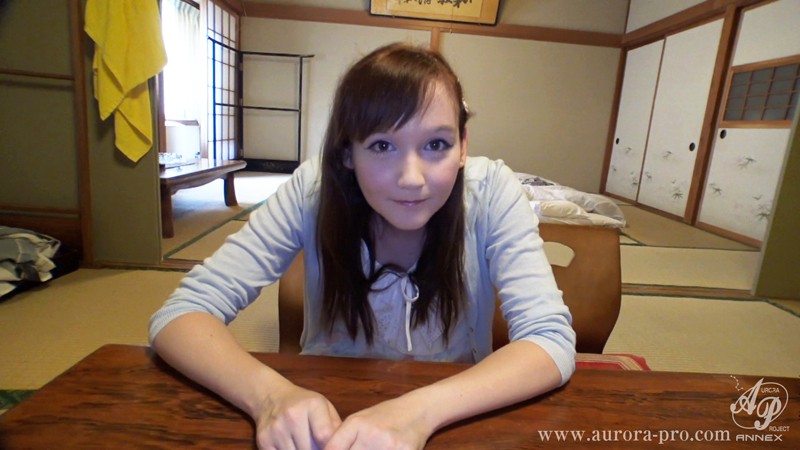 〈アナル〉 留学中の白い肌と締まりまくりの秘所を持った純フランス女子大...