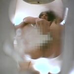 〈アナル〉 101人うんち 下から覗く和式便所 蠢く肛門から極太便…全編、真下からの排泄シーンのみ！ 〈尻フェチ〉