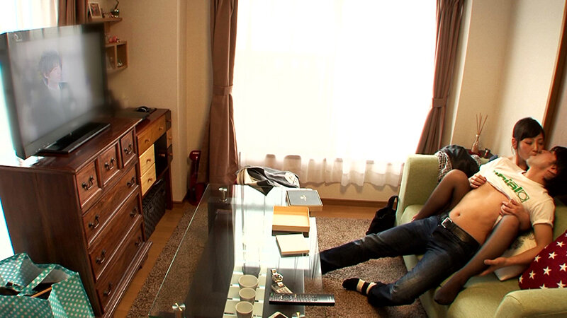 〈アナル〉 他人棒をつまみ喰い 結婚式の映像を見ながらいただきます♪ ...