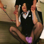 〈アナル〉 嬲られて潮吹き絶頂フライトする変態スチュワーデス 〈FANZA〉