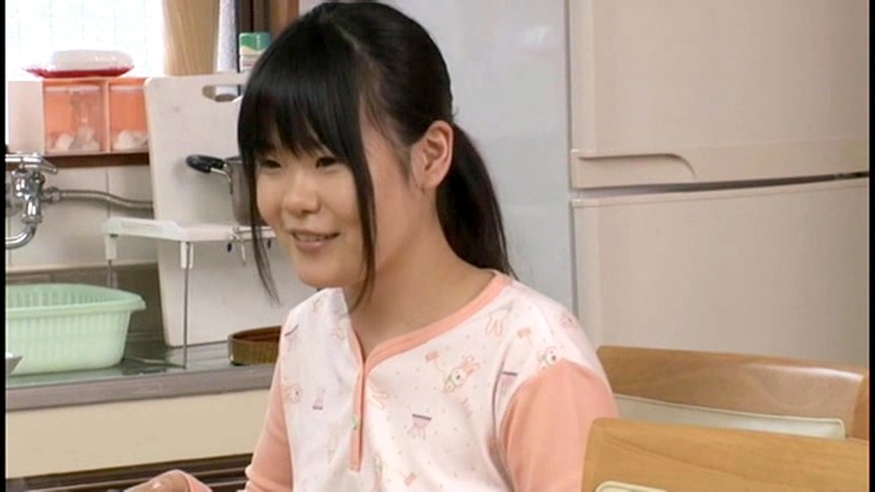 〈アナル〉 座薬を入れようと触るだけで濡れる敏感さに我慢できず生でアナ...