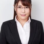 〈アナル〉 SOD女子社員 野球拳 ロケの手伝いをする女子社員に突撃！ 編成部 桜庭洋子 〈FANZA〉
