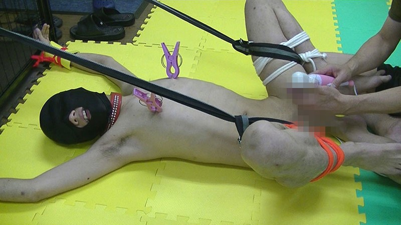 〈アナル〉 淫乱男子調教倶楽部 Part-4 アナルとチ●ポを散々嬲ら...