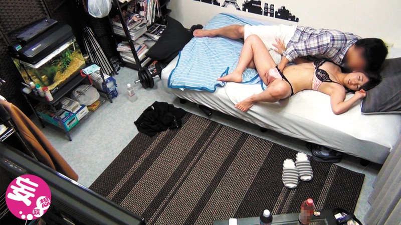 〈アナル〉 何も知らない！？女の娘を盗撮SEX！！そのままフライング投...