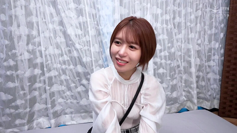 〈アナル〉 水泳部女子体育大生限定！競泳水着と美肌の隙間でチン★コキさ...