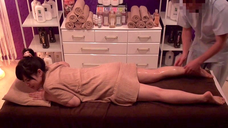 〈アナル〉 人妻肛門絶叫オイルエステ 〈FANZA〉