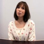 〈アナル〉 人妻面接官 旦那とはもう10年Hしていない童顔HカップドM熟女 〈FANZA〉