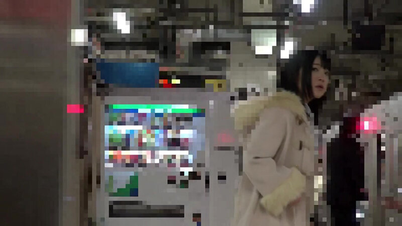 〈アナル〉 リオナ 〈FANZA〉