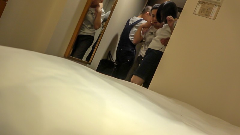 〈アナル〉 女子大生を泥●させてお持ち帰り！メキメキ生挿入ひぃひぃ呻く...