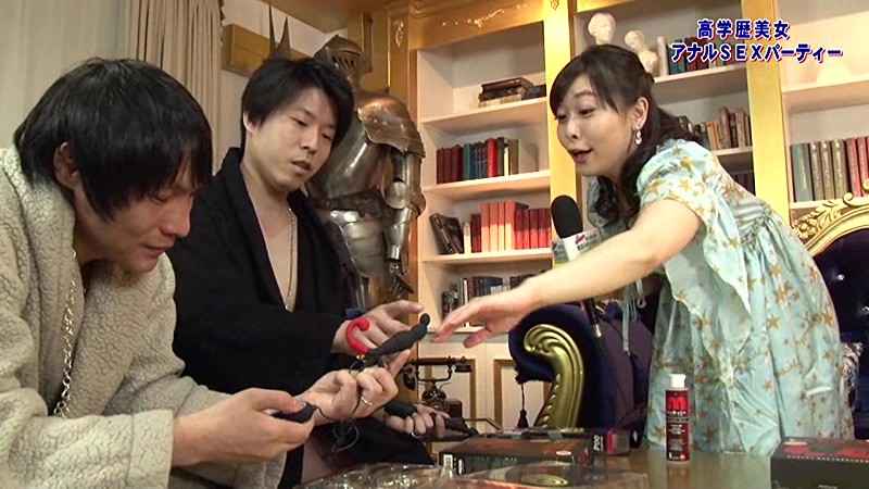 〈アナル〉 密着！高学歴の美女たちが肛門をいじり合って絶頂するアナルS...